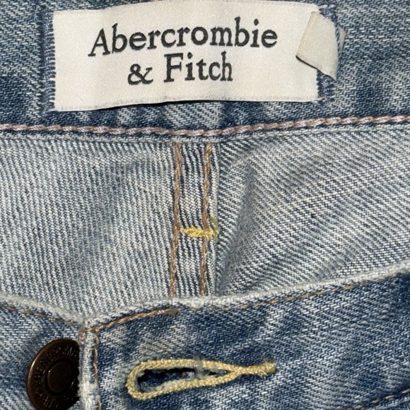 Abercrombie & Fitch Emma Light Wash Ripped Boot Cut Jeans - Picture 7 of 11
